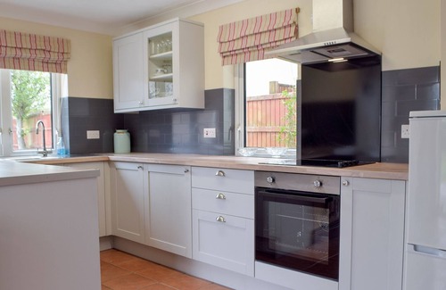 Porthyrhyd Cottage | 2 bedroom accommodation in Porthyrrhyd, near Carmarthen