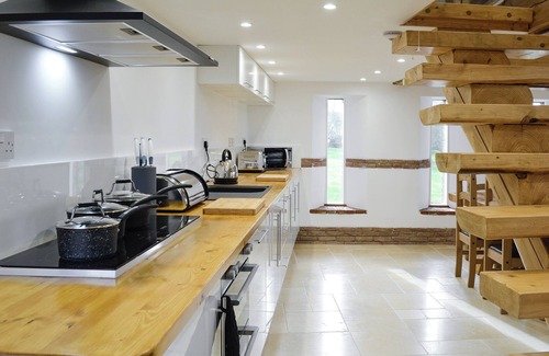 Brayford Cottage | 2 bedroom accommodation in Heasley Mill, near South Molton