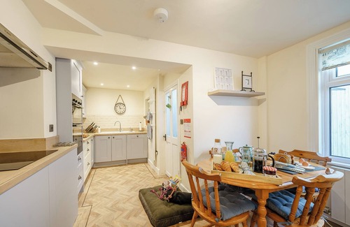 Malvern Cottage | 2 bedroom accommodation in Malvern