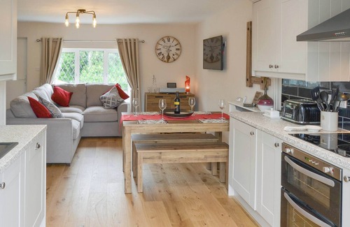 Horning Cottage | 2 bedroom accommodation in Horning, near Wroxham