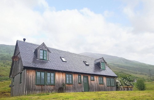 Sallachy Cottage | 2 bedroom accommodation in Dornie