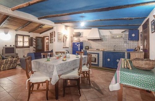 Oliena House | 2 bedroom amazing home in Oliena (NU)
