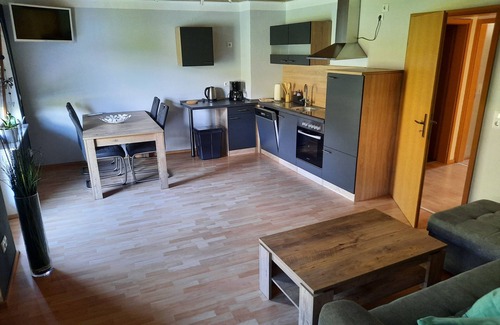 Ellenz Apartment | 2 Bedroom Apartment in Ellenz-Poltersdorf