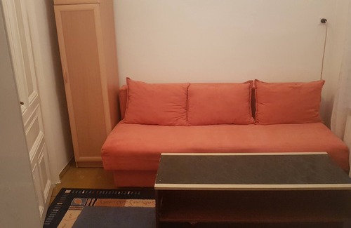 Tuzla Apartment | 2-bedroom apartment in charming Tuzla with WiFi, AC