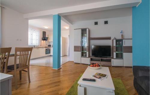 Bartici Apartment | 2 Bedroom Awesome Apartment In Labin
