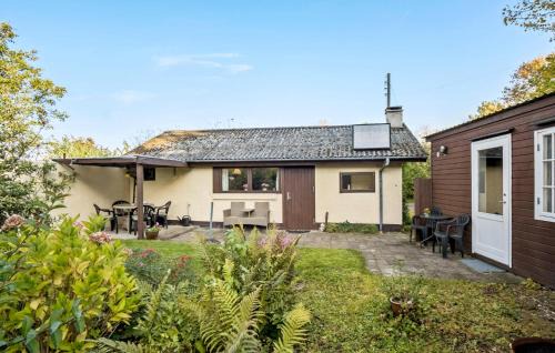 Haarby House | 2 Bedroom Awesome Home In Haarby