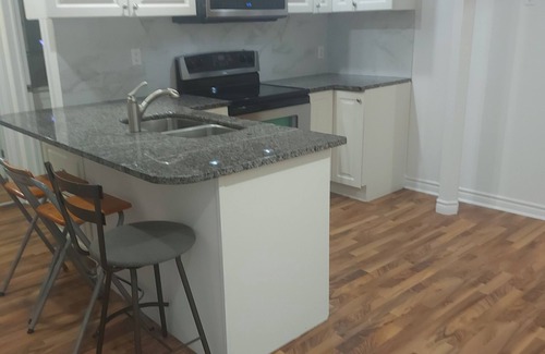 Vaughan House | 2 Bedroom Basement Apartment For Rent.