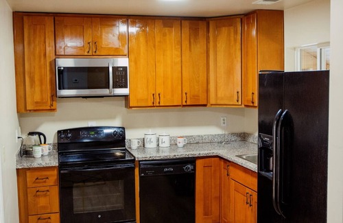 Echo Lake Cabin | 2 Bedroom Cabin by Sierra ski resort