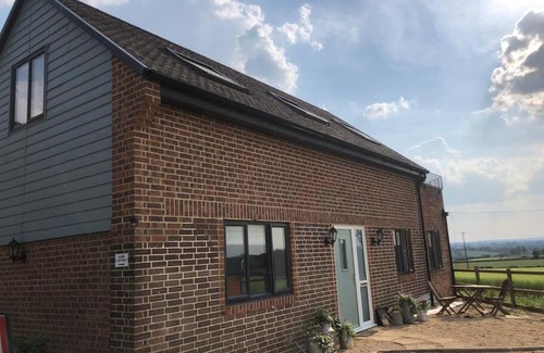 Shoscombe House | 2 Bedroom cottage with Beautiful views over the Mendips