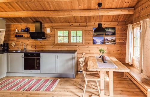 Nesset House | 2 bedroom cozy home in Eikesdal