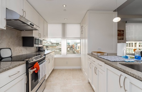 Penn Quarter Apartment | 2 Bedroom Fully Furnished Apartment in Downtown Washington by RedAwning