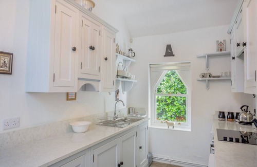 Llanddaniel Fab Cottage | 2 bedroom accommodation in Llanfairpwllgwyngyll, Anglesey