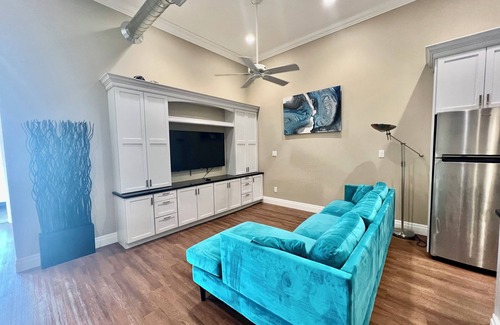 Cedar Falls Apartment | 2 Bedroom Loft - Above Patton Diner - Downtown CF!