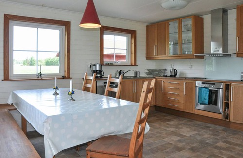 Kristinehamn House | 2 bedroom lovely home in Kristinehamn