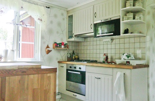 Hultsfred Municipality House | 2 bedroom lovely home in Målilla