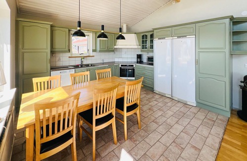 Uddevalla Municipality House | 2 bedroom lovely home in Uddevalla