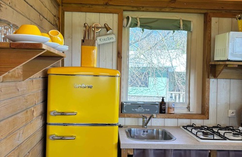 Henansal Cabin | 2 bedroom luxury lodge with heated covered pool