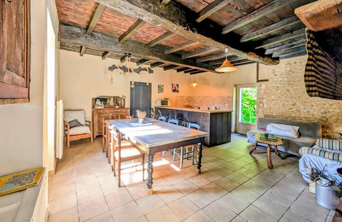 Grignols House | 2 bedroom stunning home in Grignols