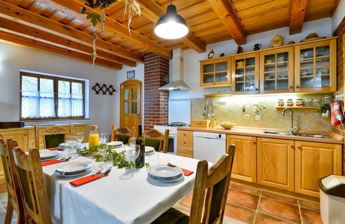 Jalzabet House | 2 bedroom stunning home in Jalzabet