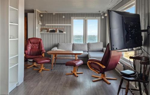 Rennesoy House | 2 Bedroom Stunning Home In Rennesøy