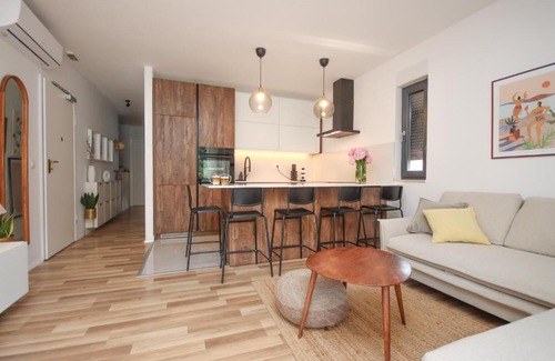Prijevor Apartment | 2 bedroom sunny apartment