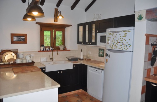 Obidos Cottage | 2 bedroomed new renovated character filled cottage for 4/5 only7km from Obidos
