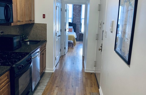 Hamilton Heights Apartment | 2 Bedrooms 1 and 1 Bath sleeps 4
