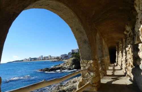 Platja d'Aro Apartment | 2 bedrooms apart., private patio, car parking, summer swimming pool, near beach