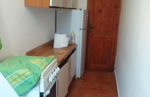 San Giorgio-Librino-San Giuseppe la Rena-Zia Lisa-Villaggio Sant'Agata Apartment | 2 bedrooms appartement at Vaccarizzo delfino 200 m away from the beach with sea view enclosed garden and wifi