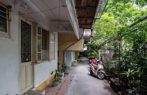 French Quarter Apartment | 2 bedrooms - street view -5 mins to Old Quarter
