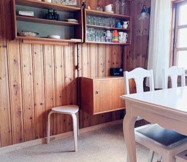 Streymoy House | 2 BR Cozy vacation home for 5 guests, Langasandur