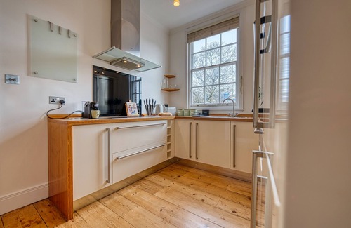 Southampton City Centre Apartment | 2 BR Stunning Modern City Apt Southampton-Sleeps 6 Oxford Terrace