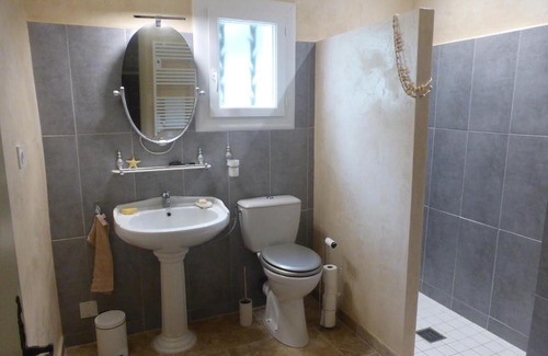 Orgon House | 2 chambres au calme Villa Chrisma Provence