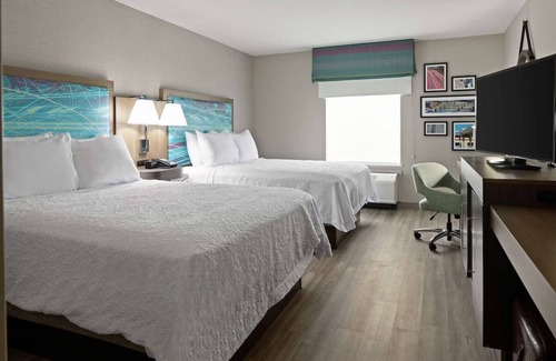 Cranberry Township Hotel | 2 Comfortable Units with Indoor Pool Access! Free Breakfast and Parking!