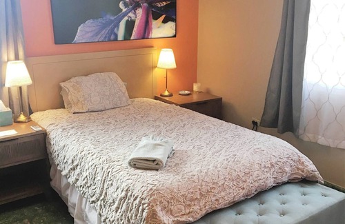 Rio Piedras House | 2 Cozy Private Rooms in San Juan with Garden View