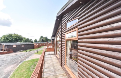Barrow-on-Trent Other | #2 Delightful 3 bedroom holiday lodge no hot tub