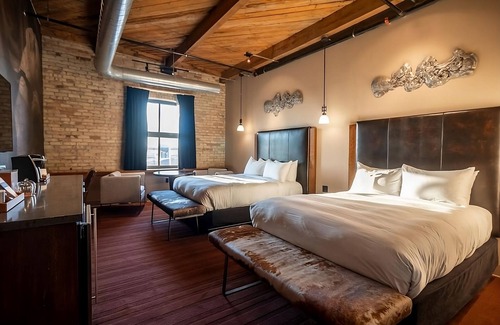 Fifth Ward Hotel | 2 Family-Friendly Premium Loft Two Queen Beds at The Iron Horse Hotel!