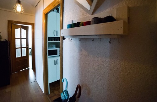 Burlada Condo | 2 kms away from Pamplona downtown. A big exterior room for San Fermin!