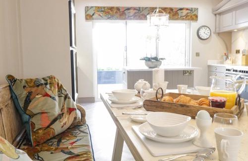 Conwy House | 2 Llewelyn Street