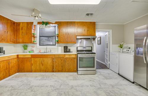 Thibodaux House | 2 Mi to Nicholls State University Home with Yard