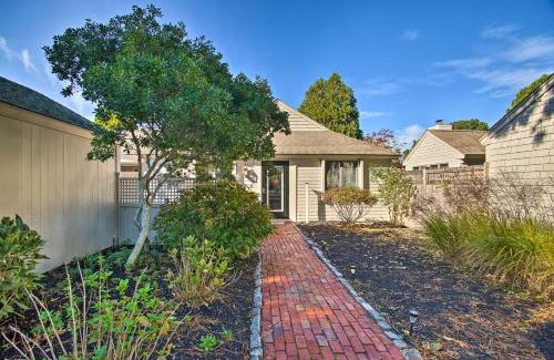 Mews Village House | 2 Mi to South Cape Beach State Park Home with Yard!