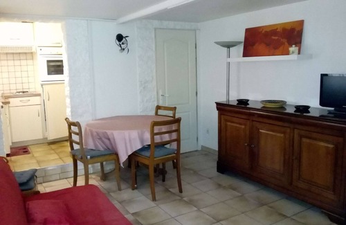 Hoenheim Apartment | 2-room apartment near Strasbourg (15 minutes from the center by tram)