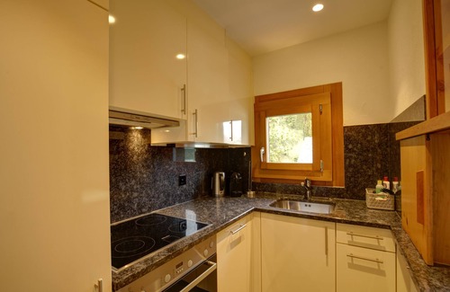 Silvaplana Apartment | 2-room flat with lake view on the 3rd floor