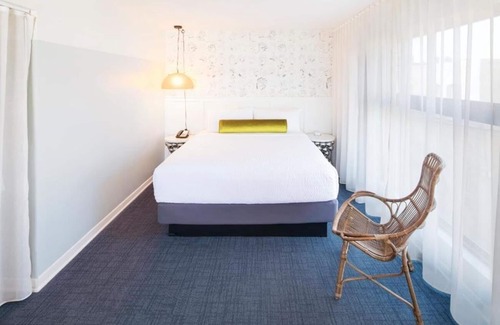 Venice Hotel | 2 Rooms Near Venice Boardwalk | Balcony | Rooftop | Free Breakfast
