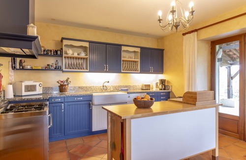 Monclar-de-Quercy Bed & Breakfast | 2 self-catering cottages on the same estate in the heart of South-West France