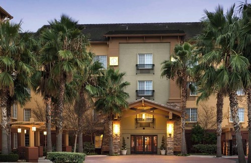 Hillsboro House | 2 Suites in Modern Hotel w/Fully Equipped Kitchens & Fireplace - Free Parking