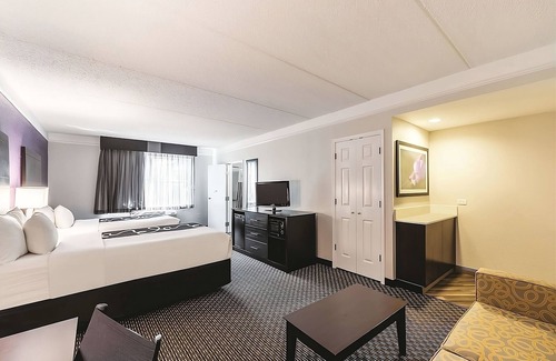 Arsenal Hotel | 2 x 2 Double Beds ADA at La Quinta Inn by Wyndham San Antonio Downtown