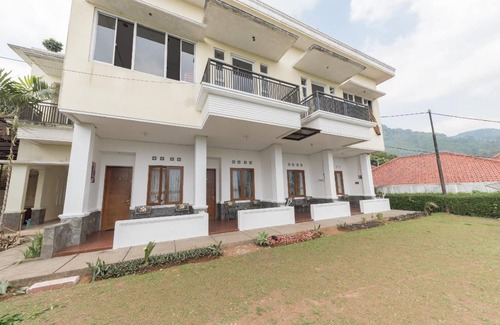 Cisarua Hotel | 20 m² Hotel ∙ 2 guests