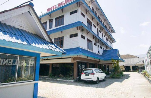Bitung Hotel | 20 m² Hotel ∙ 2 guests