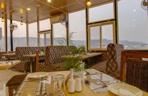 Pink City Hotel | 20 m² Hotel ∙ 2 guests